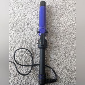 Hot Tools curling iron
